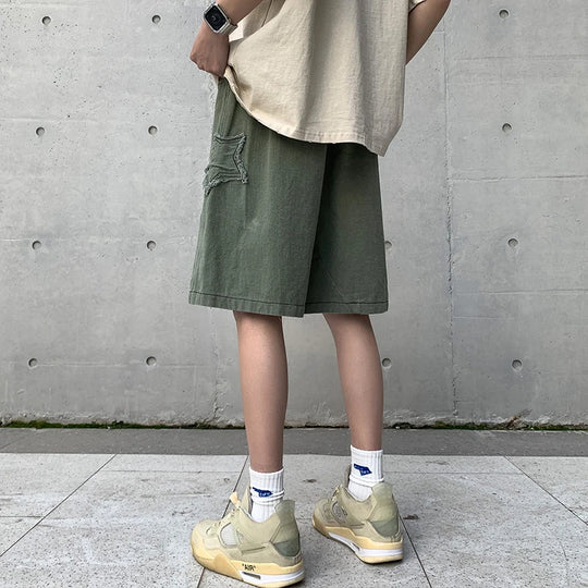 Short baggy skate
