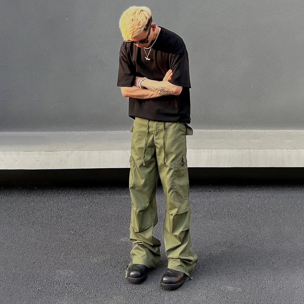 Baggy green cargo pants