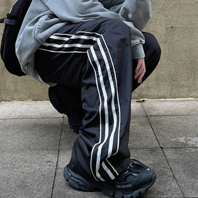 Track pants oversize
