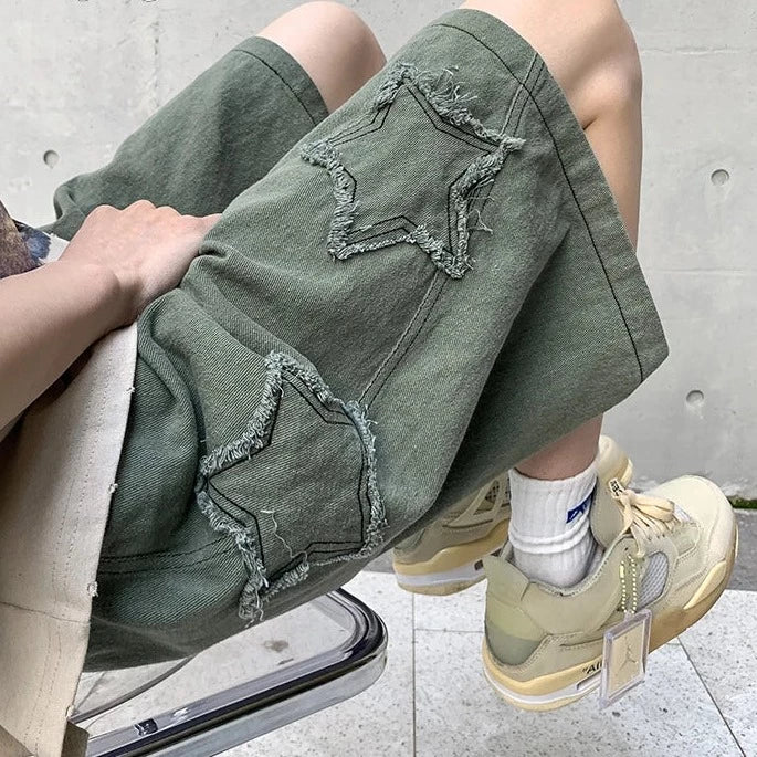 Short baggy skate