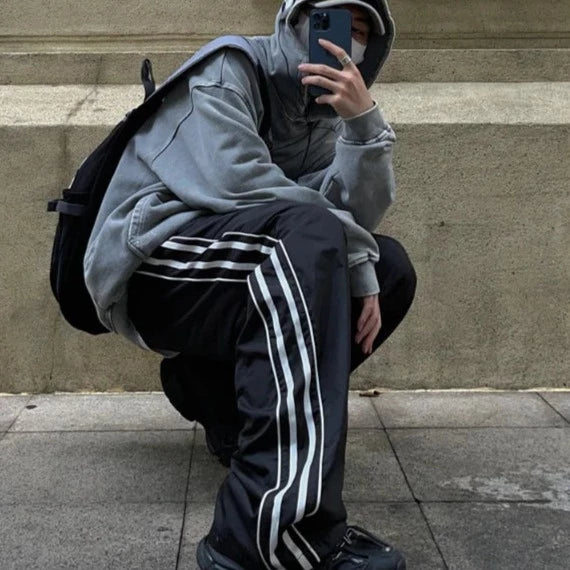 Track pants oversize