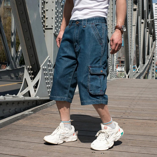 Baggy cargo shorts