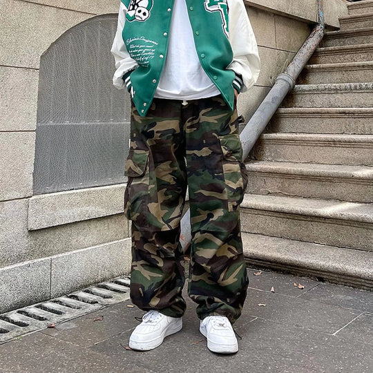 Baggy military cargo pants